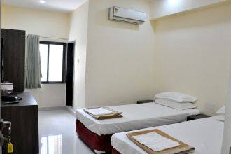 Hotel Friend's Residency, Jamnagar 2